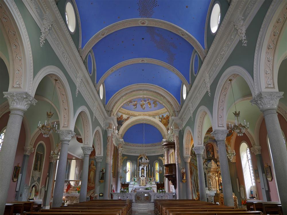 Rosazza (Biella) - Interni della Chiesa parrocchiale dei Santi Pietro e Giorgio